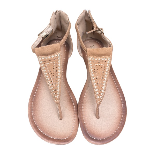 Restricted Women’s 9 Dayland T Strap Tan Flat Sandals, Boho Embroidered Sandals - Picture 2 of 10